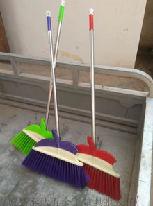 優(yōu)質(zhì)家居日用品廠家直銷——泰達(dá)五金工量具批發(fā)銷售部掃帚產(chǎn)品亮點(diǎn)解析